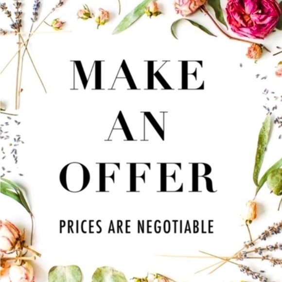 TAHARI CHARTER SCALLOP FLORAL PLAID 3” HEEL. - Picture 8 of 8